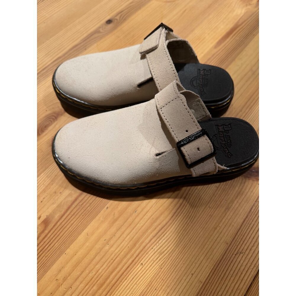 Dr. Martens Cream Suede Mule Clogs with Black Soles - Picture 2 of 6